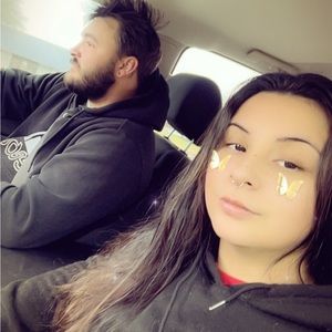 Meet your Posher, Nicky